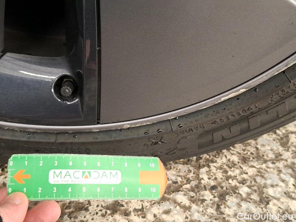  Tesla  Model 3 TESLA  / 2018 / 4P / Berline - / VO RECONDITIONNE - PHOTOS AVANT RECONDITIONNEMENT #22