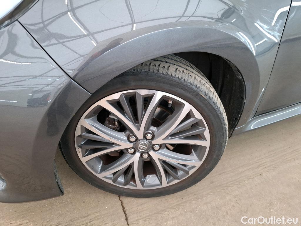  Toyota  Yaris TOYOTA  Hybride / 2019 / 5P / Berline Hybride 116h Iconic #19