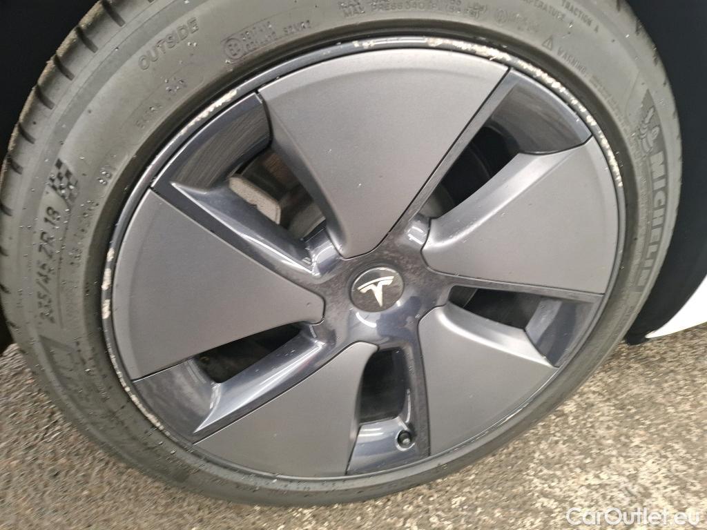  Tesla  Model 3 TESLA  / 2018 / 4P / Berline - / VO RECONDITIONNE - PHOTOS AVANT RECONDITIONNEMENT #13