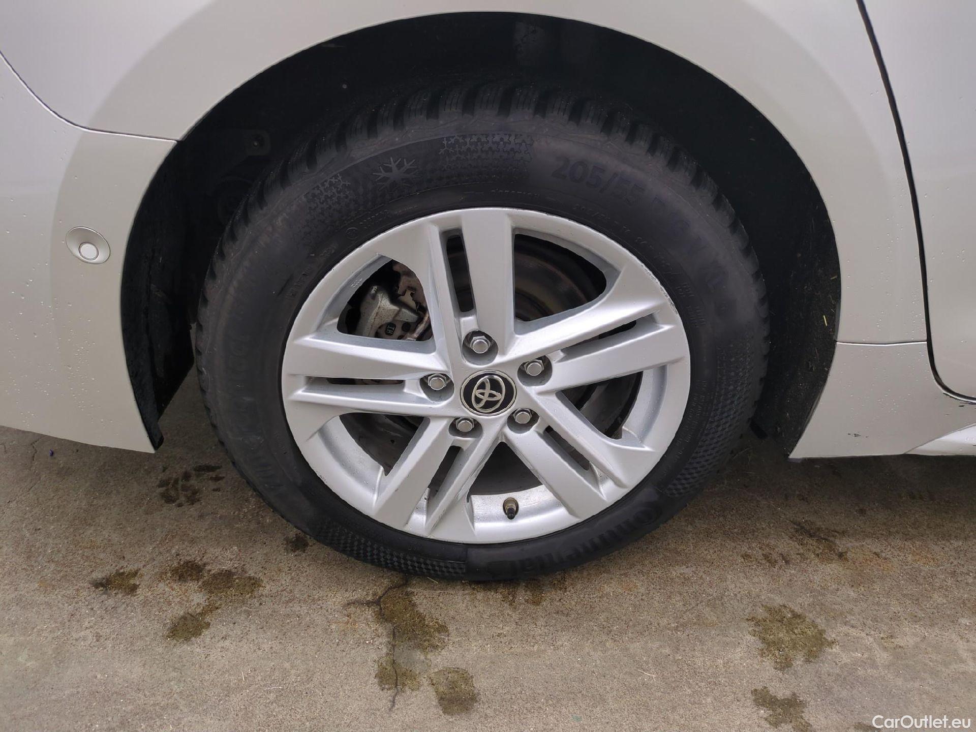  Toyota  Corolla TOYOTA  Touring Sports / 2018 / 5P / Break Hybride 122h Dynamic Business Stage Acad #13