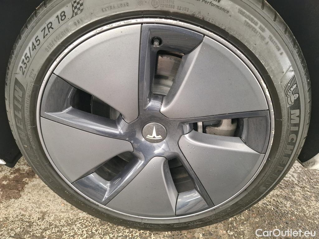  Tesla  Model 3 TESLA  / 2018 / 4P / Berline - / VO RECONDITIONNE - PHOTOS AVANT RECONDITIONNEMENT #8