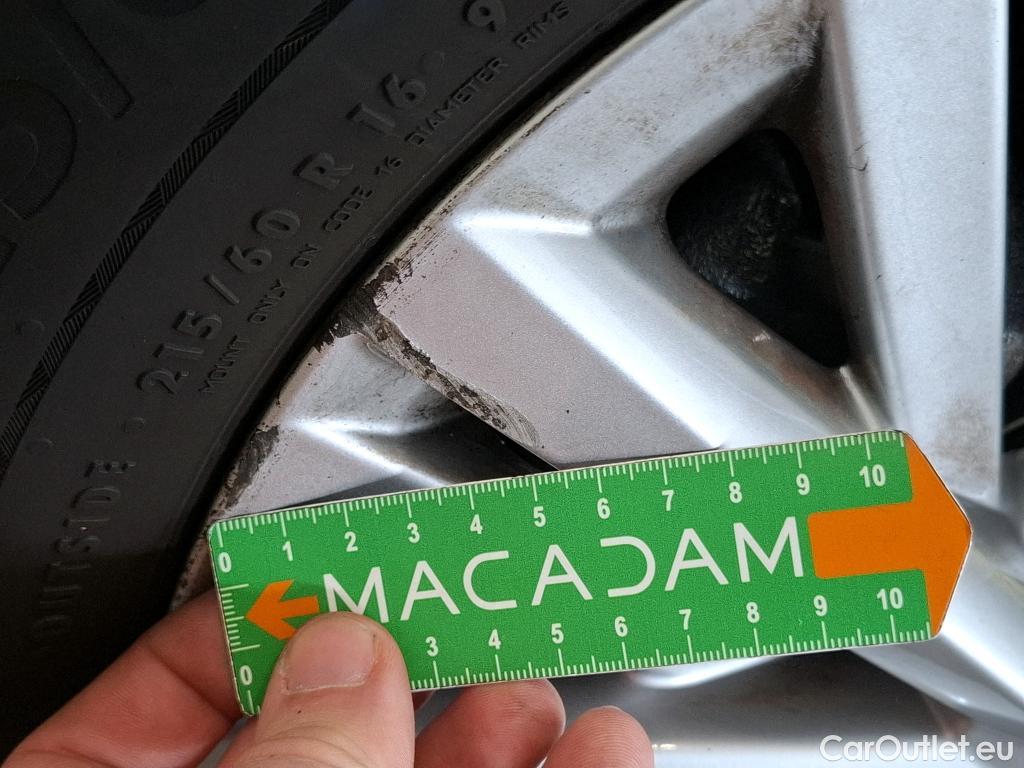  Volkswagen  T-ROC VOLKSWAGEN  / 2017 / 5P / SUV 1.5 TSI 150 EVO LOUNGE BUSINESS DSG7 #24