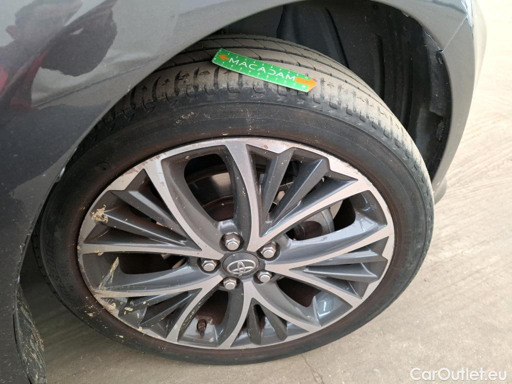  Toyota  Yaris TOYOTA  Hybride / 2019 / 5P / Berline Hybride 116h Iconic #1