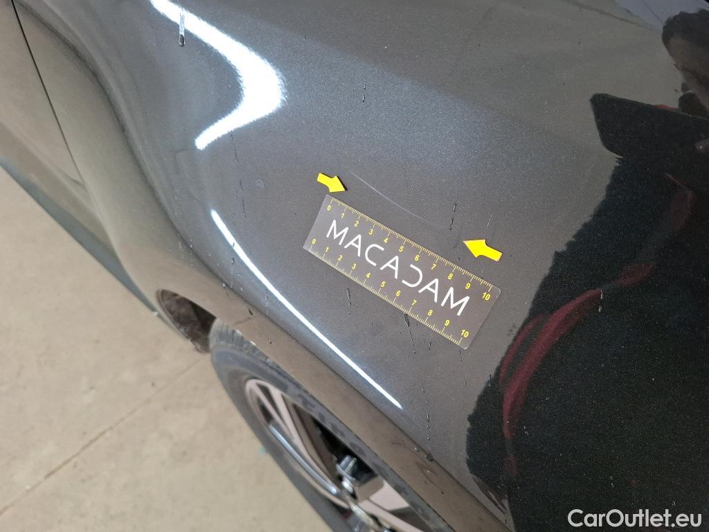  Toyota  Yaris TOYOTA  Hybride / 2019 / 5P / Berline Hybride 116h Design #30