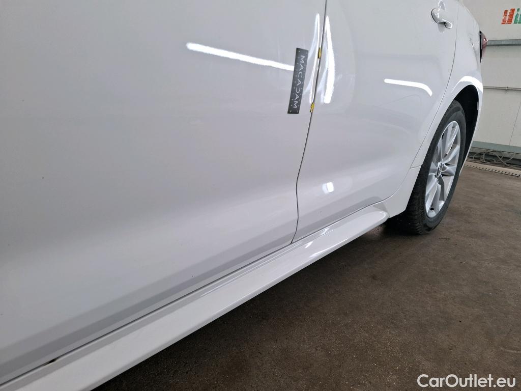  Toyota  Corolla TOYOTA  Touring Sports / 2022 / 5P / Break Hybride 140h Dynamic Business #2