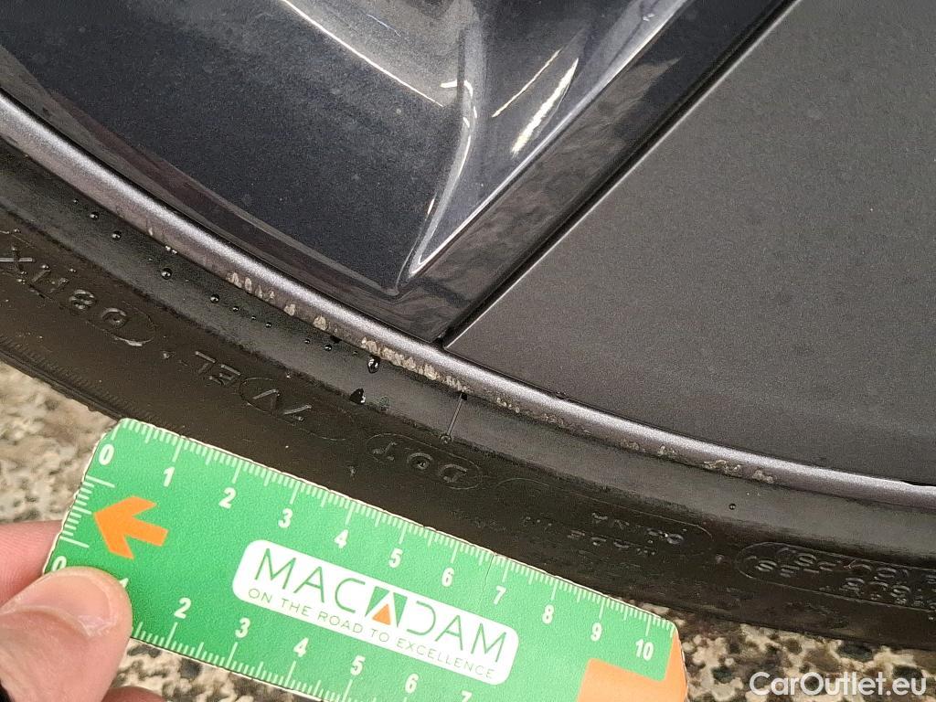  Tesla  Model 3 TESLA  / 2018 / 4P / Berline - / VO RECONDITIONNE - PHOTOS AVANT RECONDITIONNEMENT #11