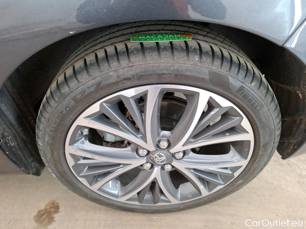  Toyota  Yaris TOYOTA  Hybride / 2019 / 5P / Berline Hybride 116h Iconic #25