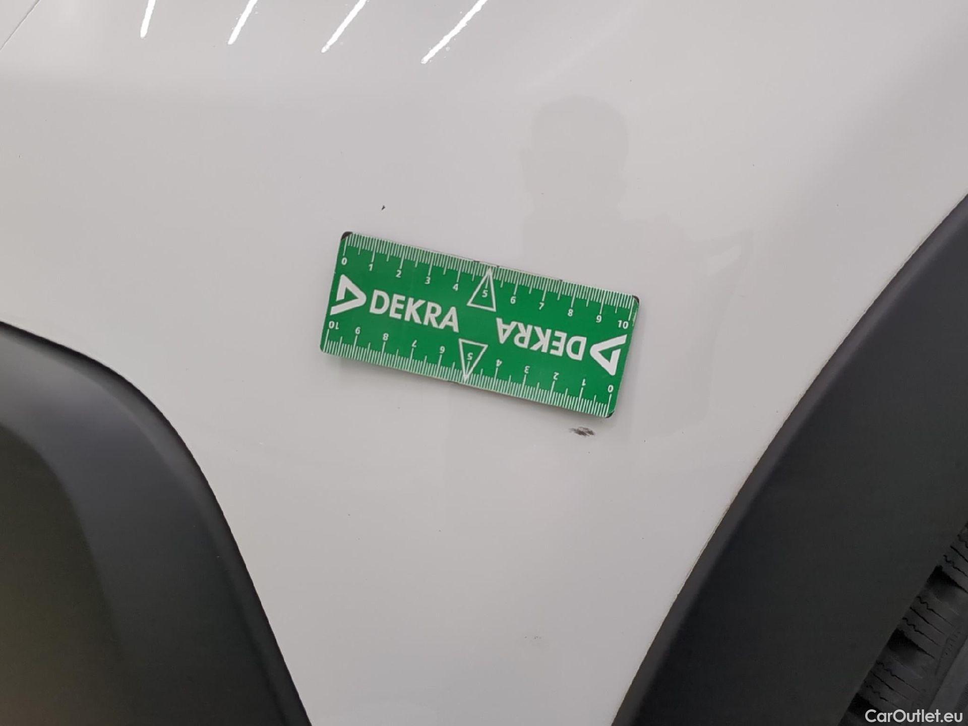  Citroen  C3  Société Feel Business R 1.5 BlueHDI 100CV BVM6 6E #15