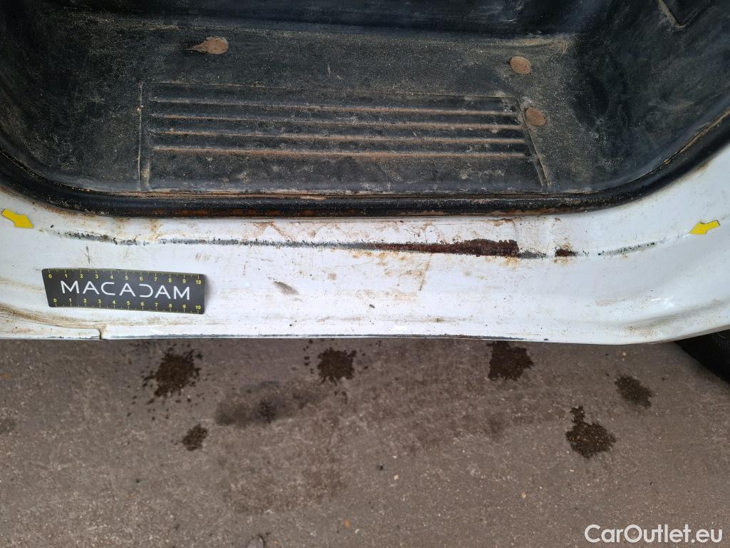  Citroen  Jumper CITROEN  VU 4p Fourgon 35 L2H2 BlueHDi 130 BVM6 Confort #54