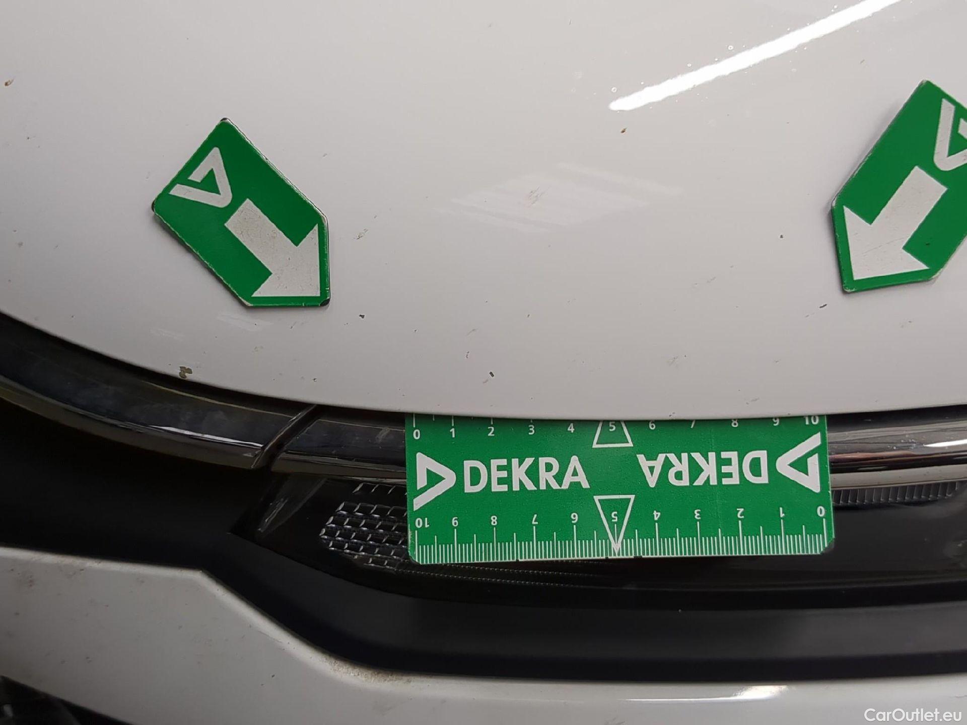  Citroen  C3  Société Feel Business R 1.5 BlueHDI 100CV BVM6 6E #13