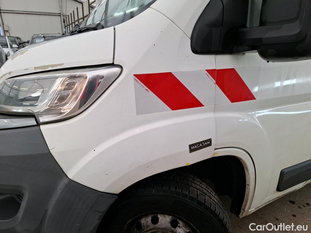  Citroen  Jumper CITROEN  VU 4p Fourgon 35 L2H2 BlueHDi 130 BVM6 Confort #26