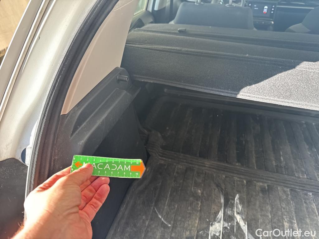  Citroen  C3  Société Feel 1.5 BlueHDI 100CV BVM6 E6d #1