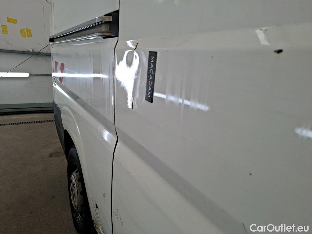  Citroen  Jumper CITROEN  VU 4p Fourgon 35 L2H2 BlueHDi 130 BVM6 Confort #16