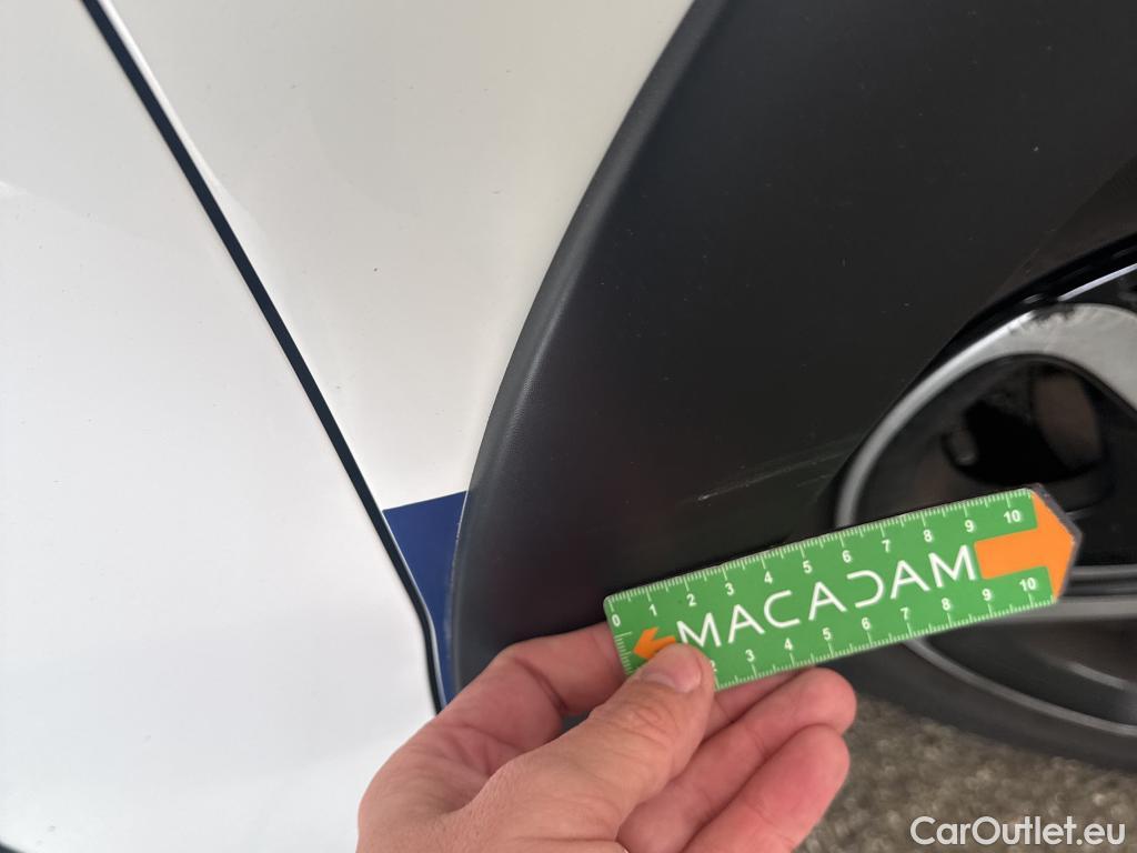  Citroen  C3  Société Feel 1.5 BlueHDI 100CV BVM6 E6d #26