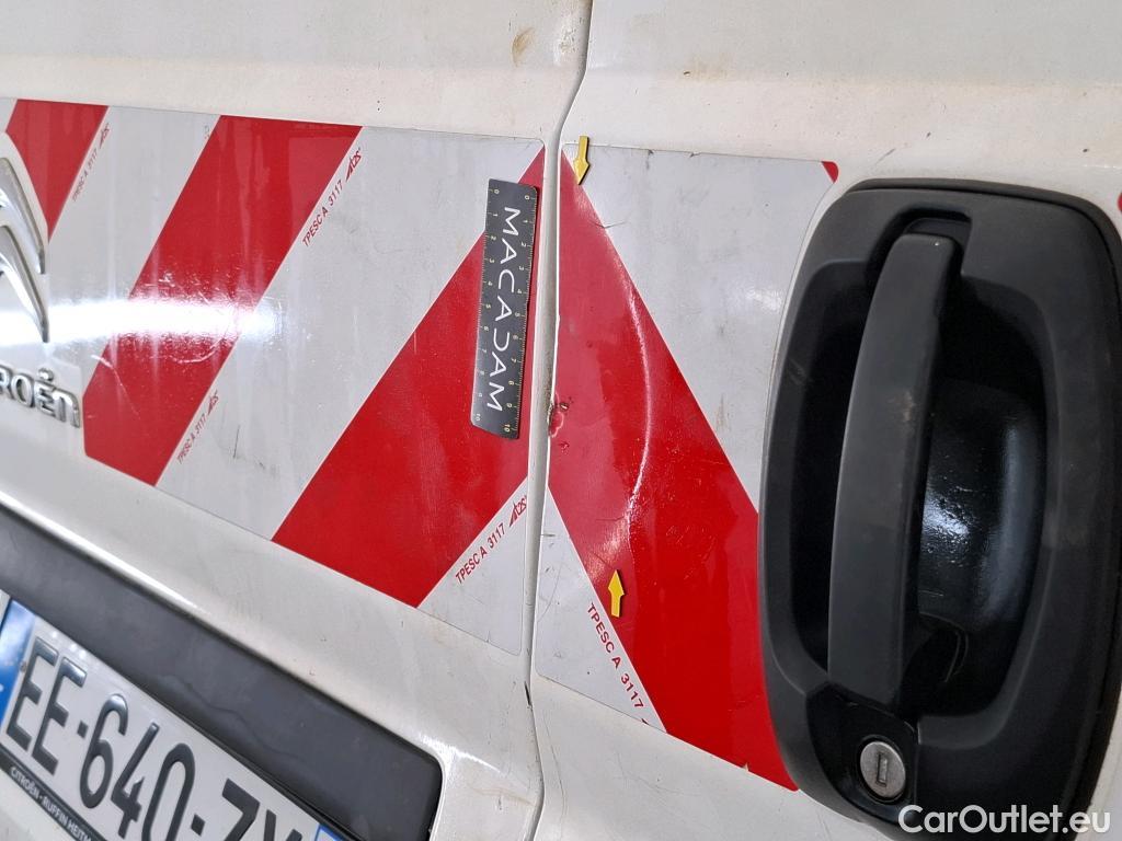  Citroen  Jumper CITROEN  VU 4p Fourgon 35 L2H2 BlueHDi 130 BVM6 Confort #19