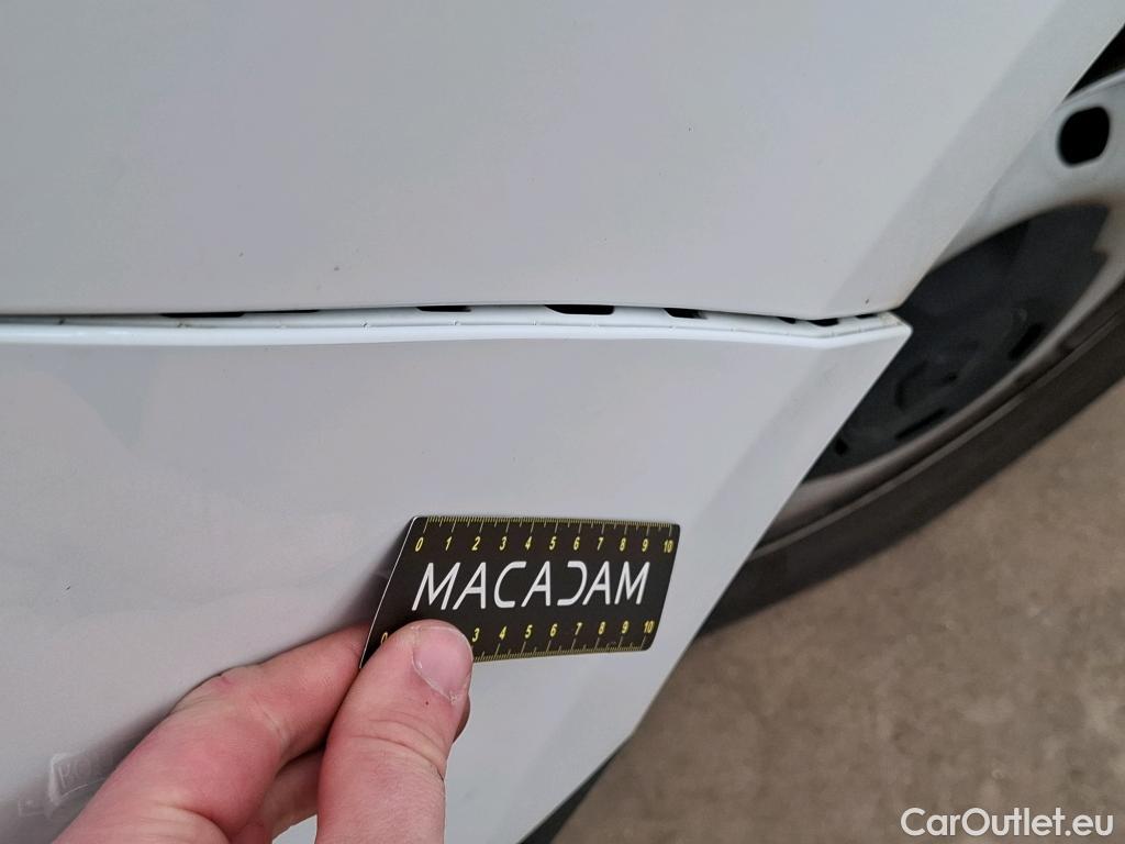  Renault  Trafic RENAULT  / 2021 / 4P / Fourgon tôlé CA CF L1H1 3T Blue dCi 150 #29