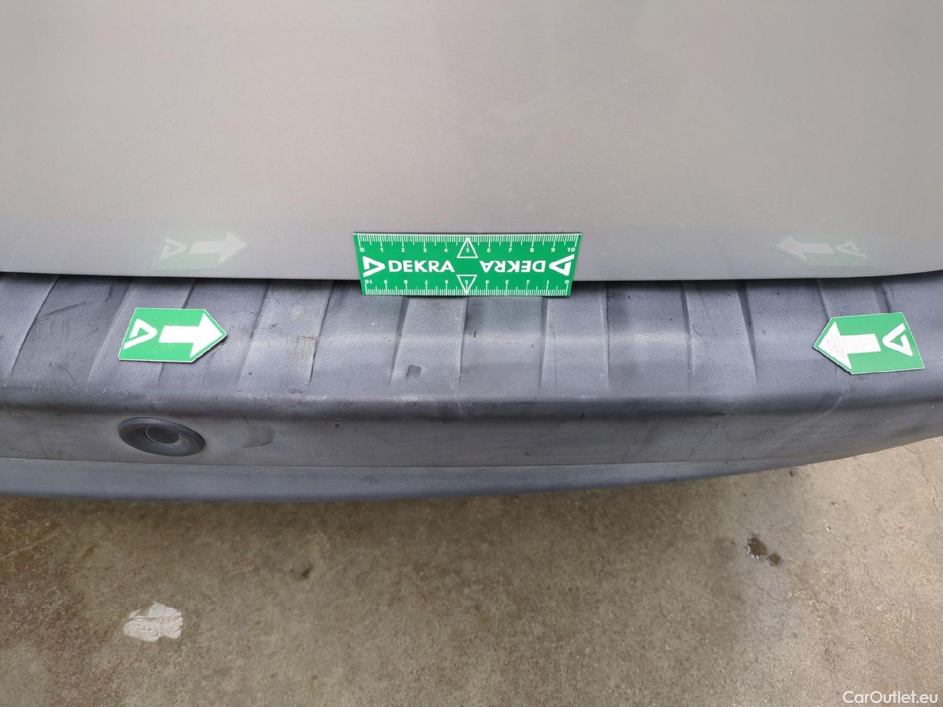  Renault  Kangoo  Express Extra (Série Spéciale) 1.5 dCi 90CV BVM5 E6 #41