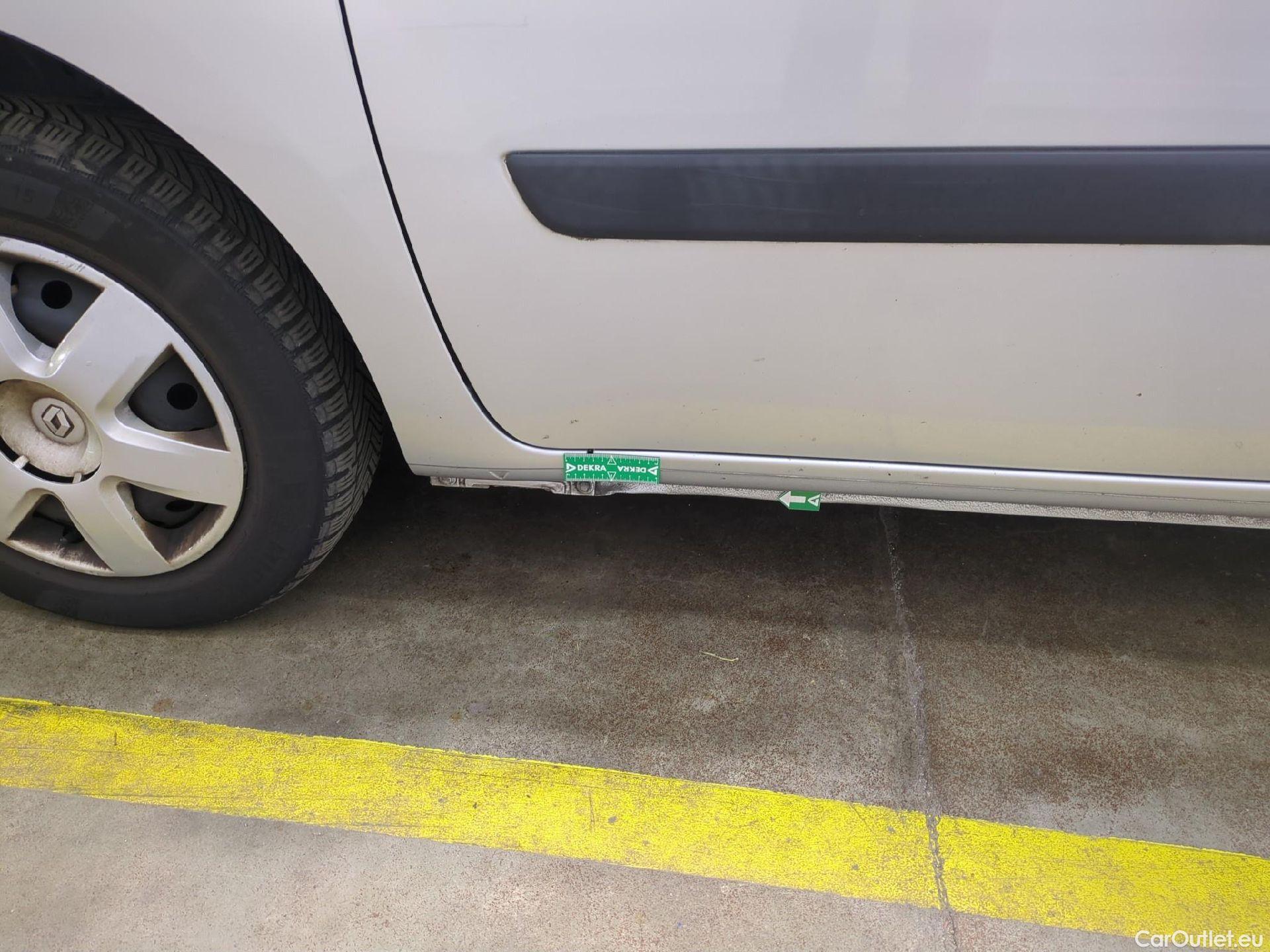  Renault  Kangoo  Express Extra (Série Spéciale) 1.5 dCi 90CV BVM5 E6 #38