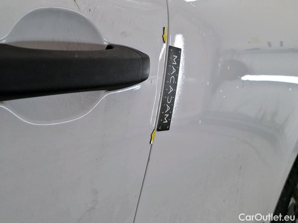  Renault  Kangoo RENAULT  / 2021 / 4P / Fourgonnette GD CONFORT - BLUE DCI 95 #2