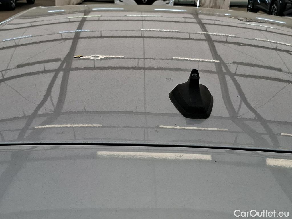  Renault  Captur  / 2019 / 5P / SUV Business TCe 140 EDC FAP -21 / TRANSFO VP/VF #9