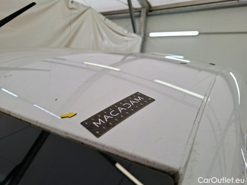  Renault  Kangoo RENAULT  / 2021 / 4P / Fourgonnette GD CONFORT - BLUE DCI 95 #45