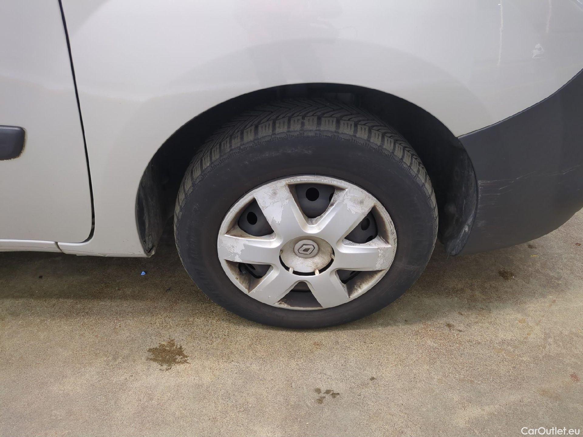  Renault  Kangoo  Express Extra (Série Spéciale) 1.5 dCi 90CV BVM5 E6 #27