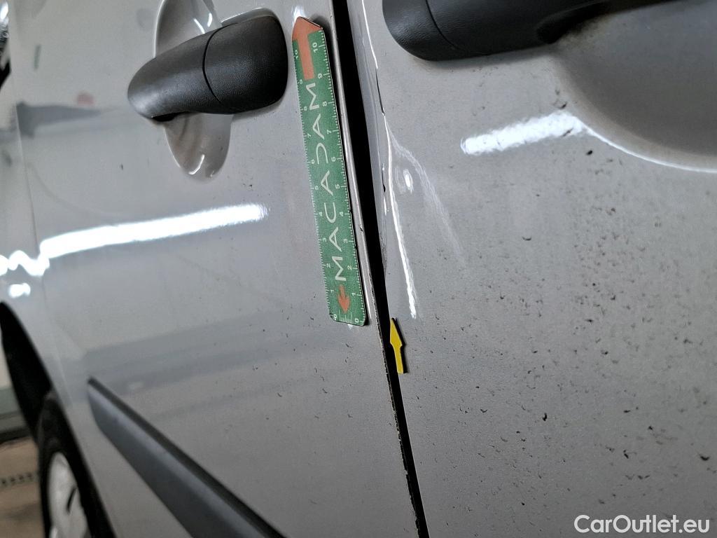  Renault  Kangoo RENAULT  Express VU 4p Fourgonnette Gd Confort Energy dCi 90 EDC #23