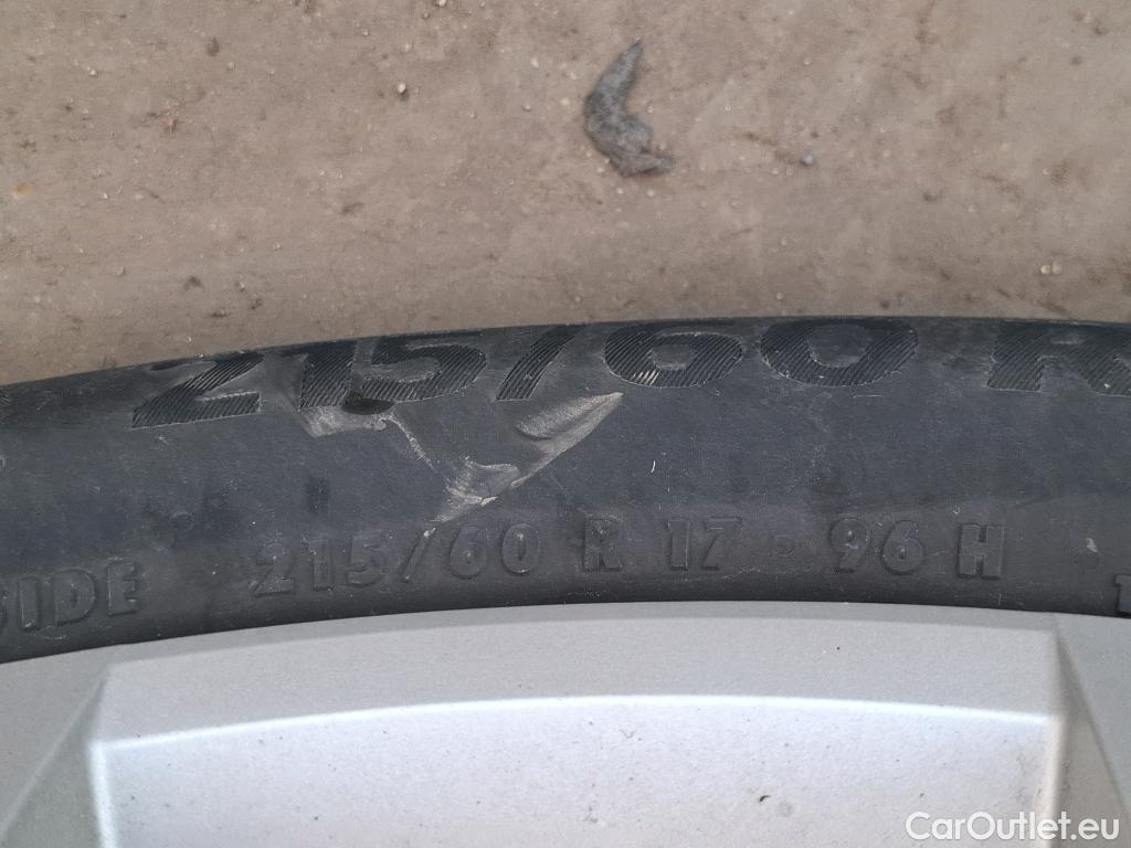  Renault  Captur  / 2019 / 5P / SUV Business TCe 140 EDC FAP -21 / TRANSFO VP/VF #14