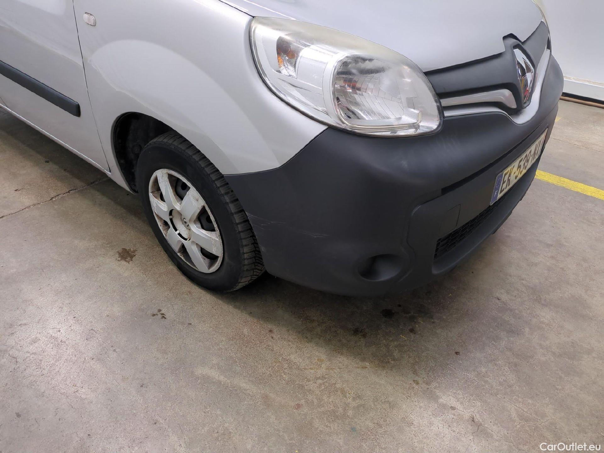  Renault  Kangoo  Express Extra (Série Spéciale) 1.5 dCi 90CV BVM5 E6 #32