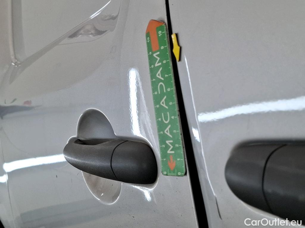  Renault  Kangoo RENAULT  Express VU 4p Fourgonnette Gd Confort Energy dCi 90 EDC #24