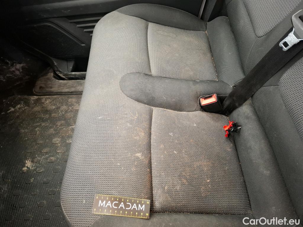  Renault  Trafic RENAULT  / 2021 / 4P / Fourgon tôlé CA CF L1H1 3T Blue dCi 150 #49