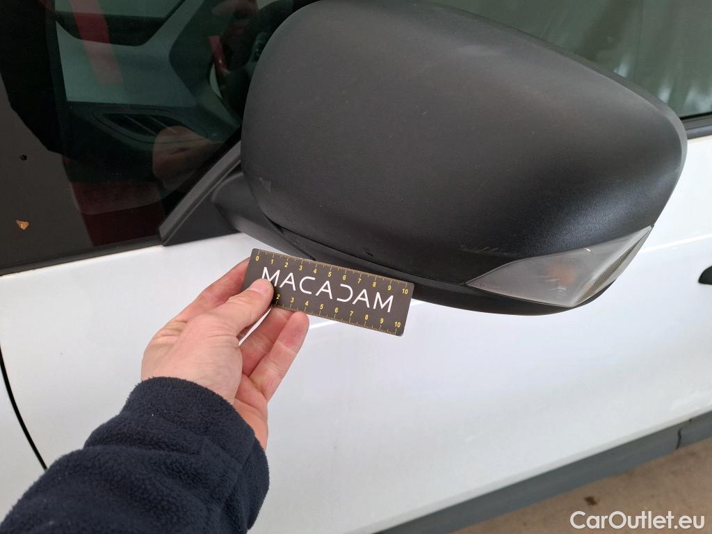  Renault  Kangoo RENAULT  / 2021 / 4P / Fourgonnette GD CONFORT - BLUE DCI 95 #26