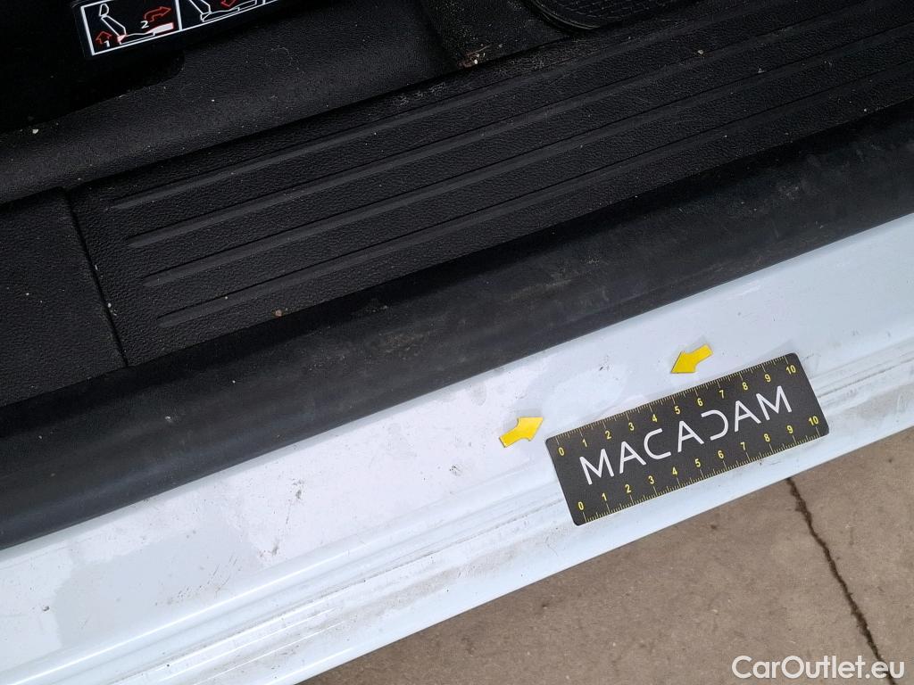  Renault  Kangoo RENAULT  / 2021 / 4P / Fourgonnette GD CONFORT - BLUE DCI 95 #6