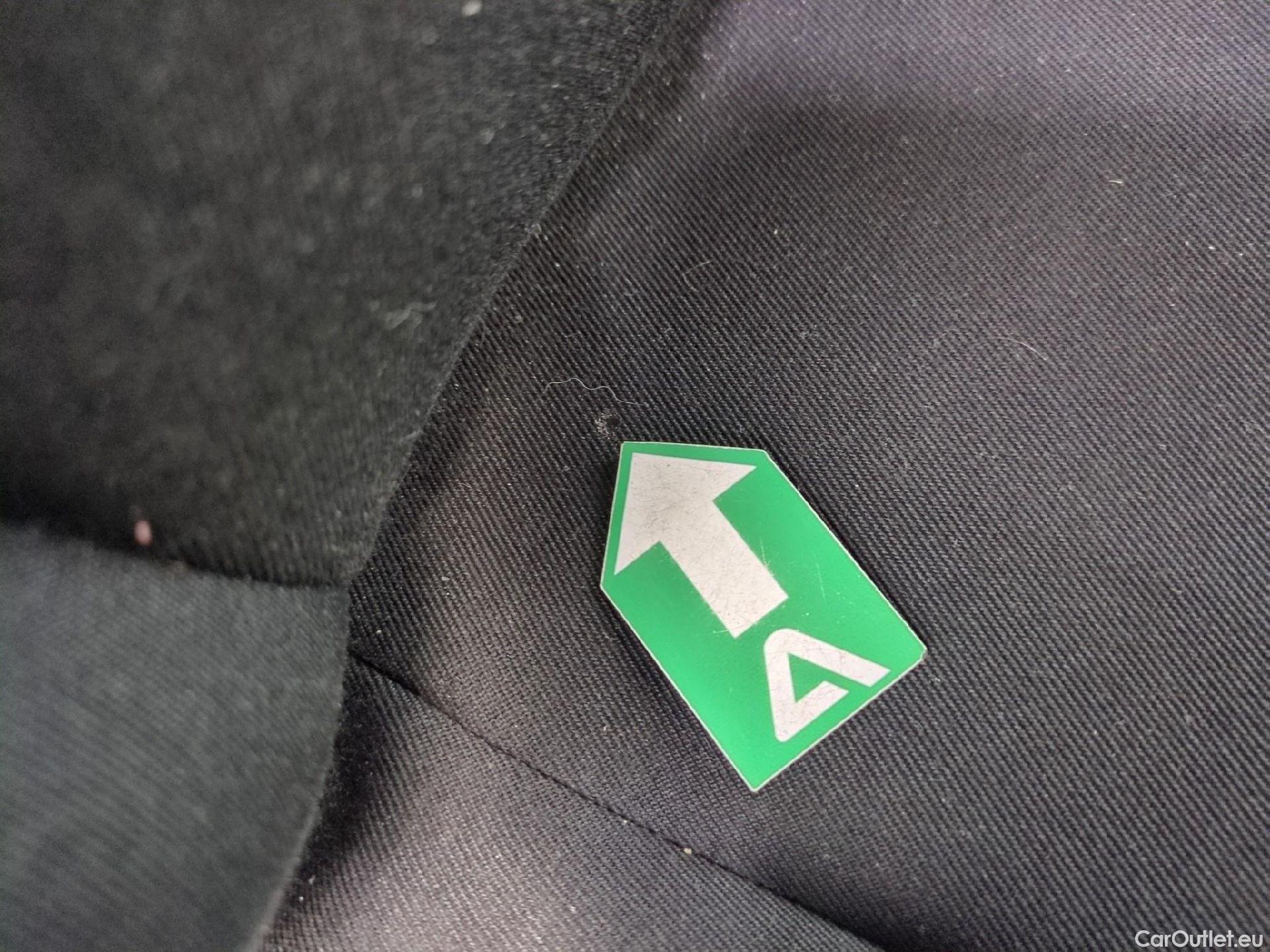  Renault  Kangoo  Express Extra (Série Spéciale) 1.5 dCi 90CV BVM5 E6 #8