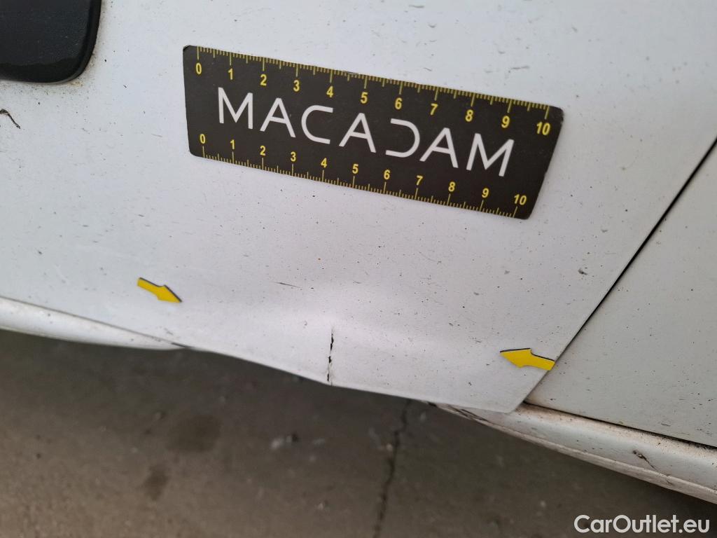  Toyota  Proace TOYOTA  City / 2019 / 4P / Fourgonnette 1.5 Medium 100 D-4D Business #5