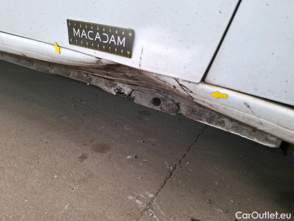  Toyota  Proace TOYOTA  City / 2019 / 4P / Fourgonnette 1.5 Medium 100 D-4D Business #2