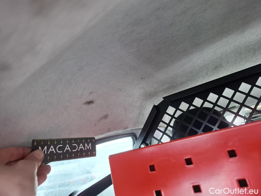  Renault  Twingo RENAULT  5p Berline Zen SCe 75 / TRANSFO VP VF #85