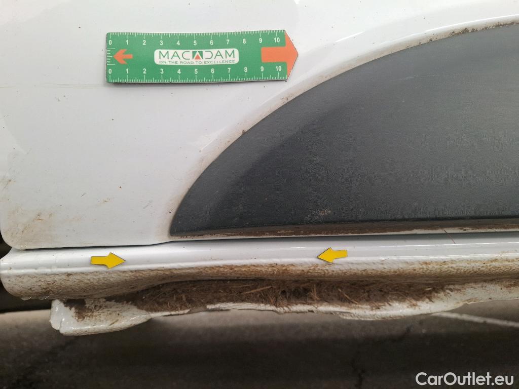  Renault  Trafic RENAULT  / 2021 / 4P / Fourgon tôlé FG CF L1H1 2T8 Blue dCi 130 #10