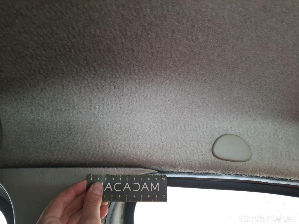  Renault  Twingo RENAULT  5p Berline Zen SCe 75 / TRANSFO VP VF #81