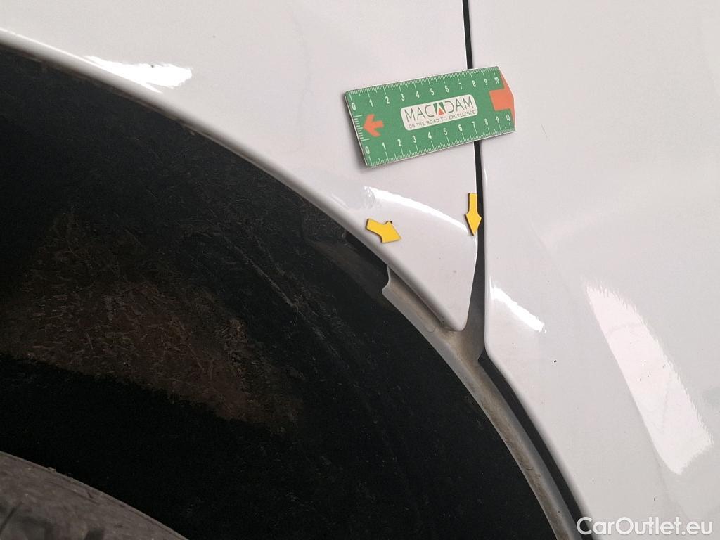  Renault  Trafic RENAULT  / 2021 / 4P / Fourgon tôlé FG CF L1H1 2T8 Blue dCi 130 #23