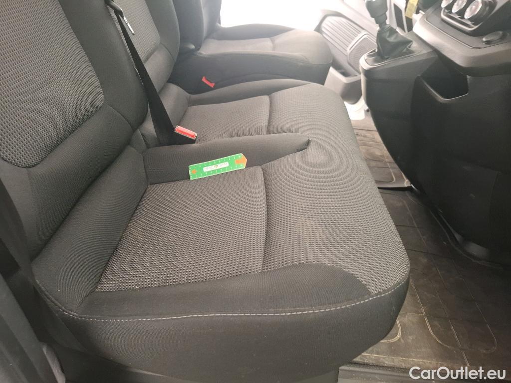  Renault  Trafic RENAULT  / 2021 / 4P / Fourgon tôlé FG CF L1H1 2T8 Blue dCi 130 #1