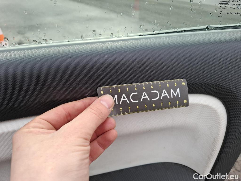  Renault  Twingo RENAULT  5p Berline Zen SCe 75 / TRANSFO VP VF #92