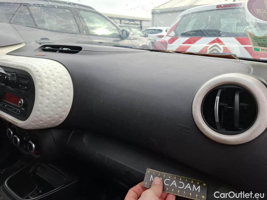  Renault  Twingo RENAULT  5p Berline Zen SCe 75 / TRANSFO VP VF #24