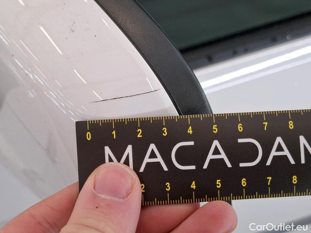  Volkswagen  Caddy VOLKSWAGEN  Maxi Van VU 4p Fourgonnette 2.0 TDI MAXI 150 Business Line Plus #70