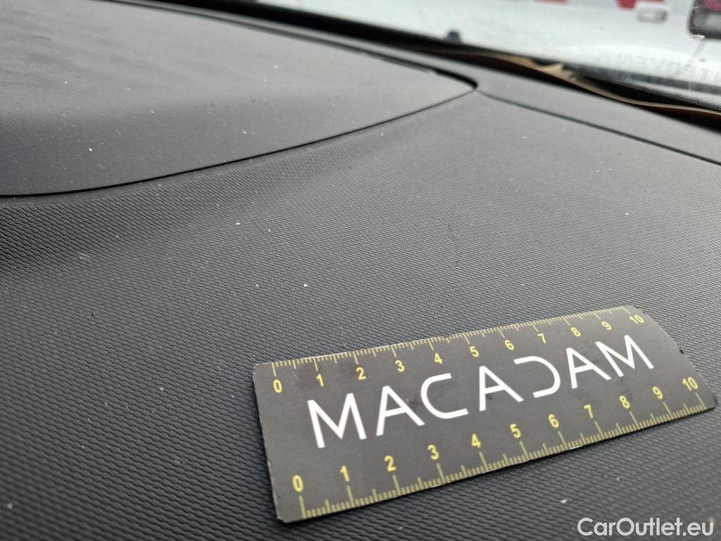  Renault  Twingo RENAULT  5p Berline Zen SCe 75 / TRANSFO VP VF #27