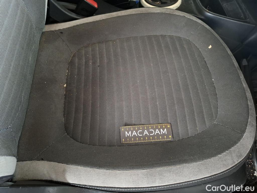  Renault  Twingo RENAULT  5p Berline Zen SCe 75 / TRANSFO VP VF #70