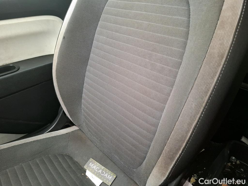  Renault  Twingo RENAULT  5p Berline Zen SCe 75 / TRANSFO VP VF #80