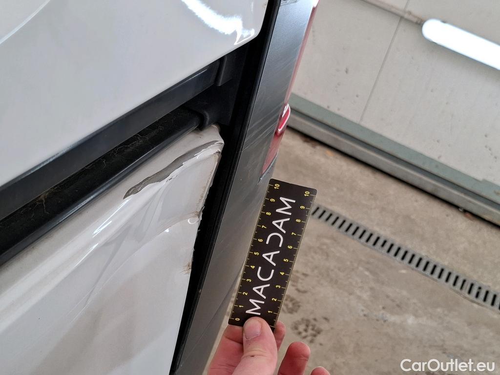  Renault  Trafic RENAULT  / 2021 / 4P / Fourgon tôlé CA CF L1H1 3T Blue dCi 150 #56