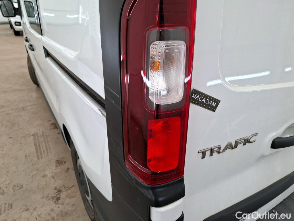  Renault  Trafic RENAULT  / 2021 / 4P / Fourgon tôlé CA CF L1H1 3T Blue dCi 150 #57