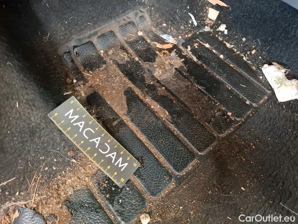  Renault  Twingo RENAULT  5p Berline Zen SCe 75 / TRANSFO VP VF #3